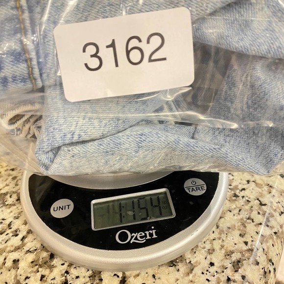 Zara Denim trucker Jacket Long Sleeve Pockets Cotton Blend Light Blue Size Small - Picture 12 of 12